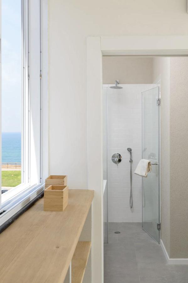 Stylish & Spacious 3 Bedroom Apartment By The Sea 内坦亚 外观 照片