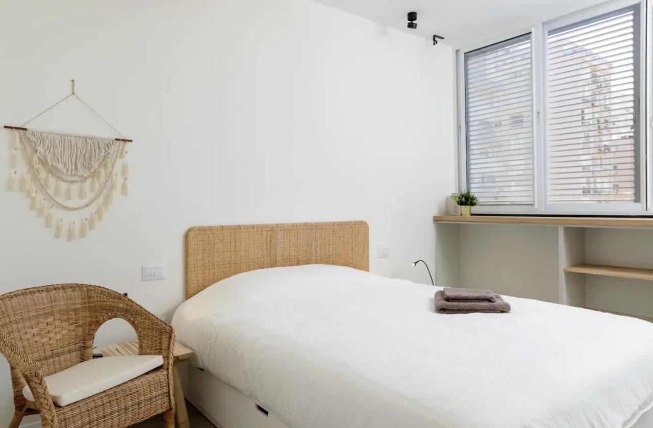 Stylish & Spacious 3 Bedroom Apartment By The Sea 内坦亚 外观 照片